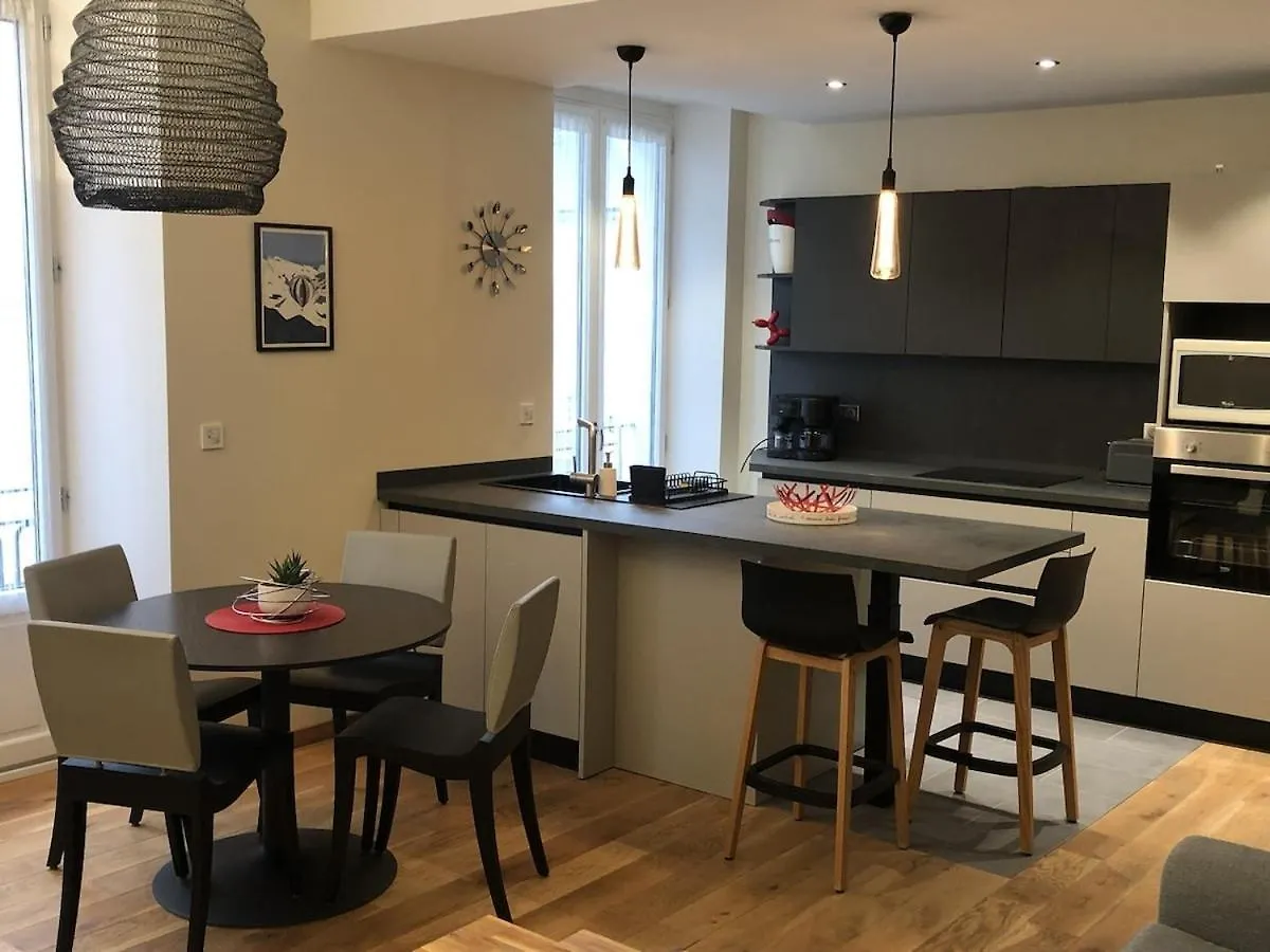 Appartement T2 40 M2 Residence L'Europe Beatrice Centre-Ville 1 Chambre Parking Aix-les-Bains